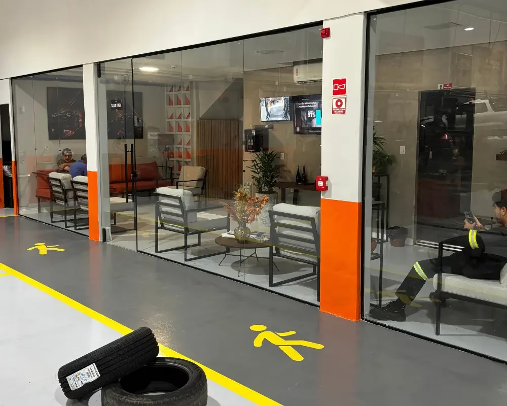 Estrutura real da MW Prime Auto Center em Simões Filho — foto 1